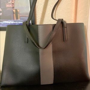 Vince Camuto Tote